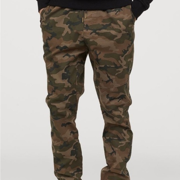 H&M Divided Camouflage Trousers - Picture 1 of 5